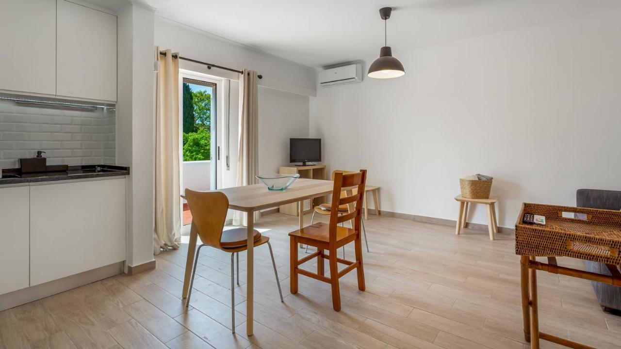 2 Bdr Vilamoura Escape W Balcony By Lovelystay Quarteira Exterior foto