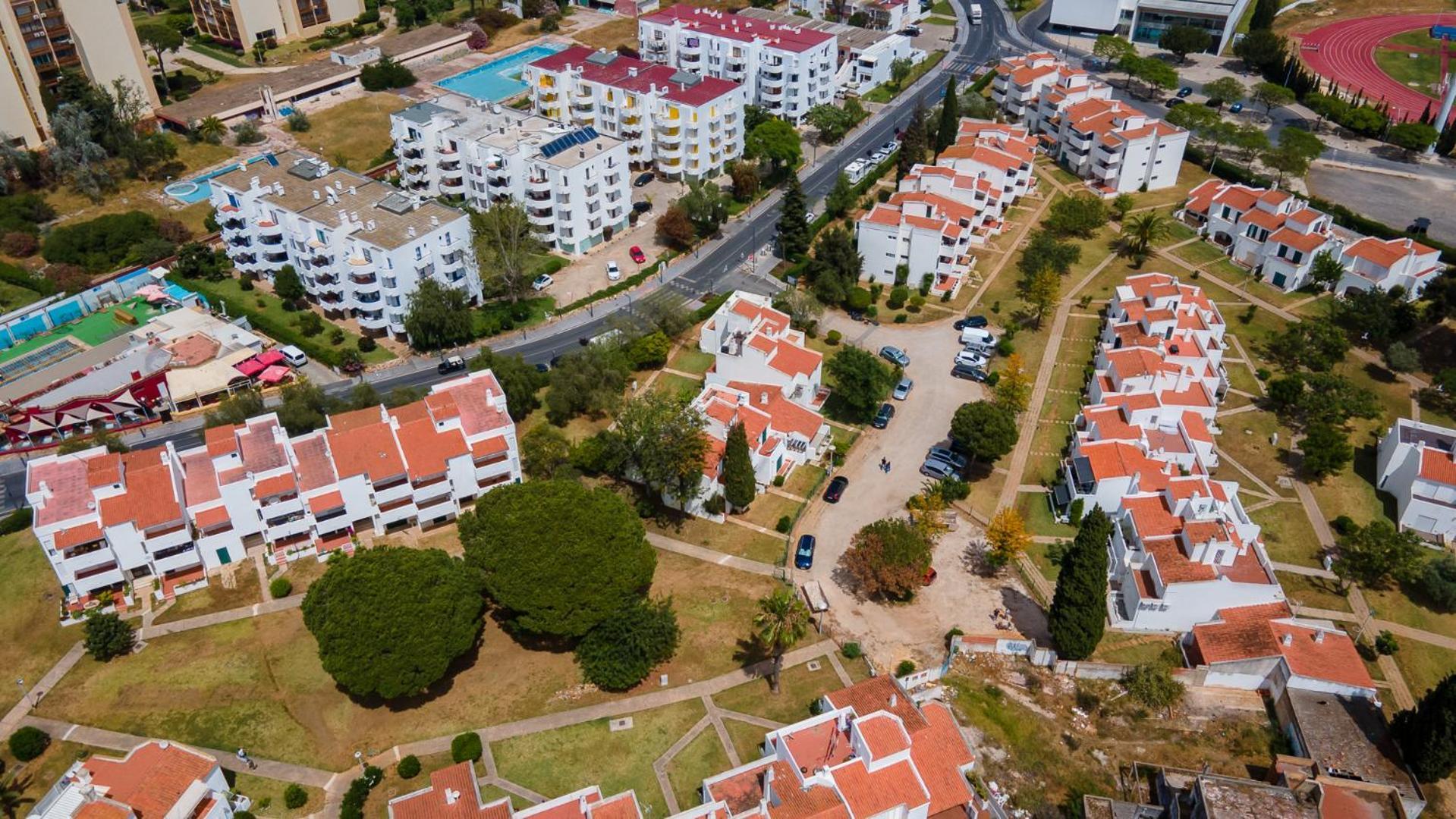 2 Bdr Vilamoura Escape W Balcony By Lovelystay Quarteira Exterior foto